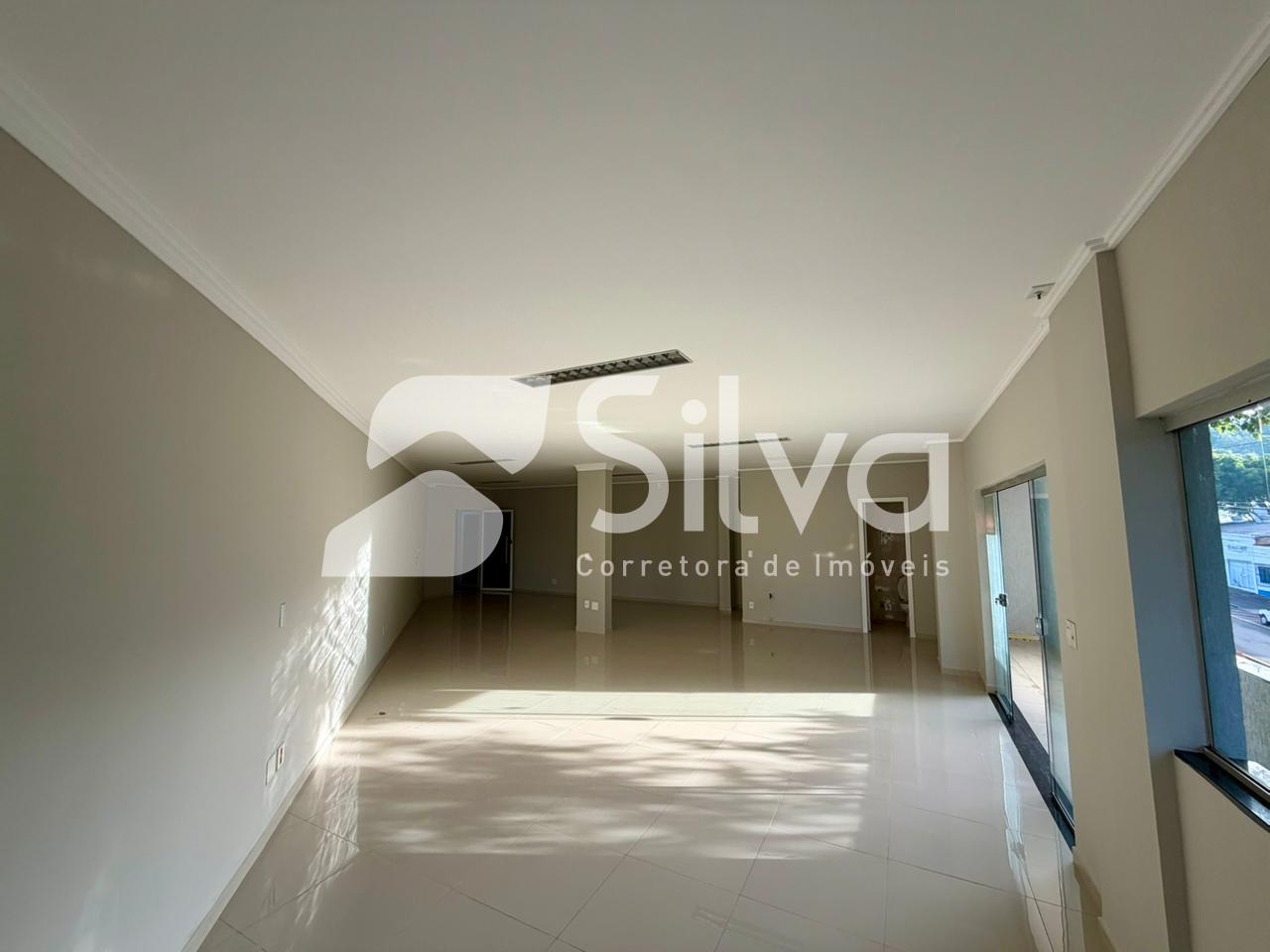 Sala Comercial para locao localizada no Centro Sul, Dois Vizinhos-PR.
