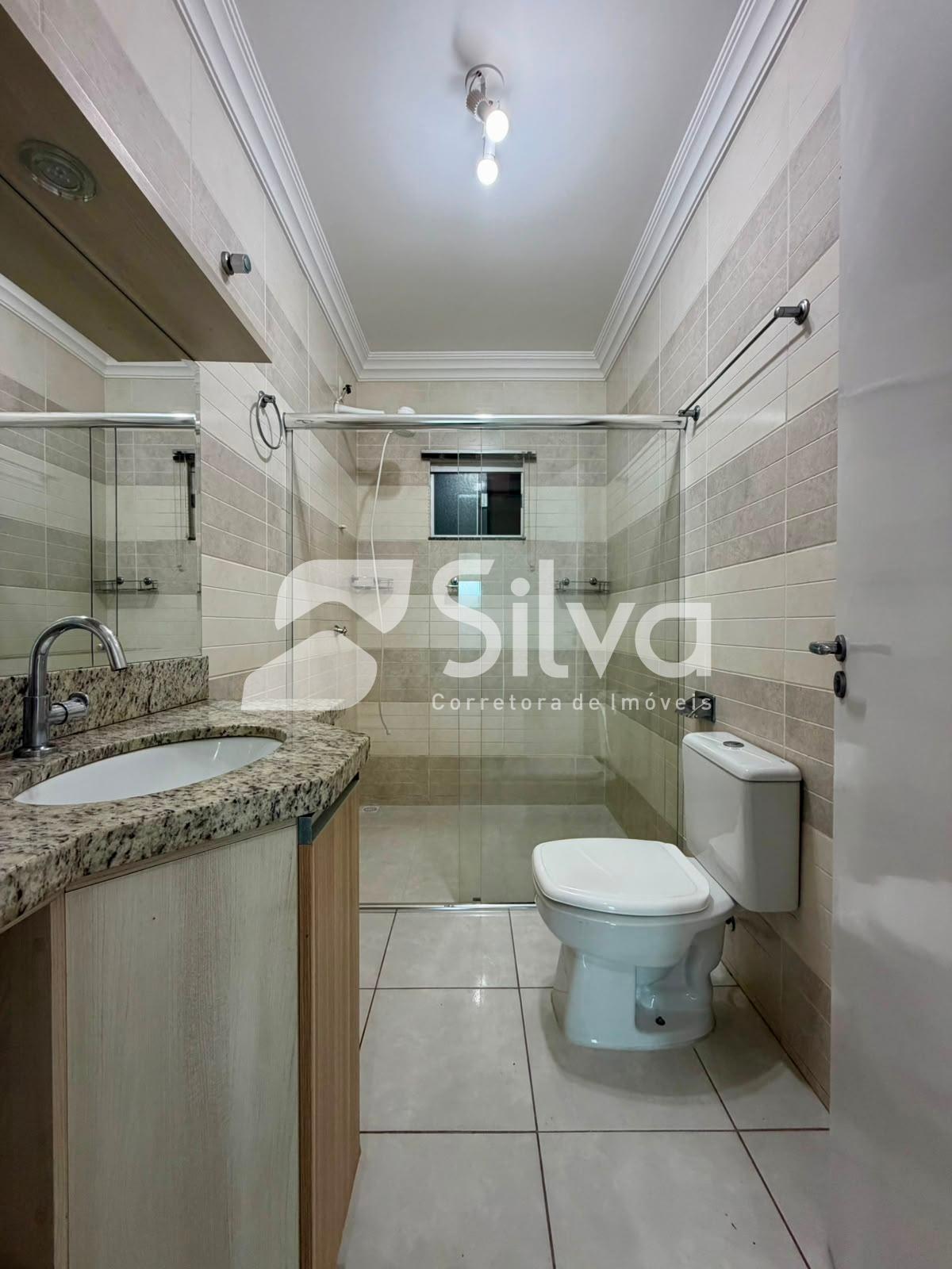Apartamento para locao com 01 sute e 02 dormitrios - Centro Sul.