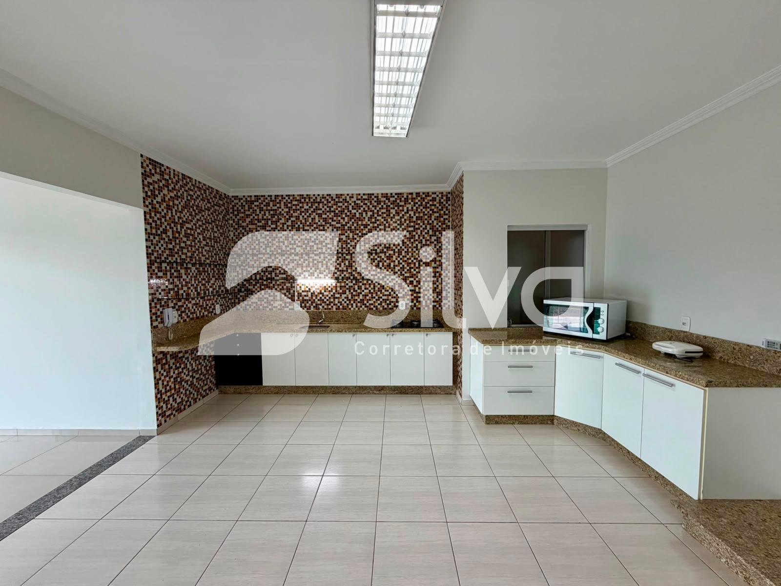 Apartamento para locao com 01 sute e 02 dormitrios - Centro Sul.
