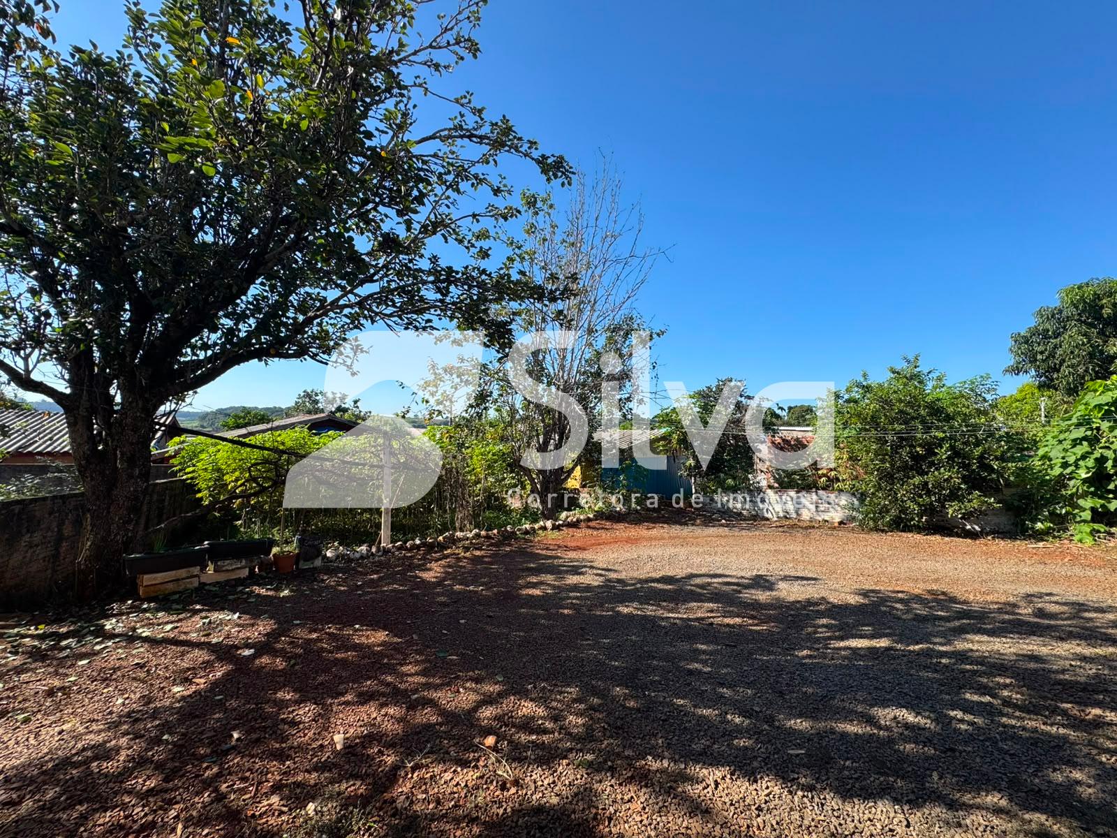 Lote venda localizado no Bairro Nossa Senhora de Lurdes, Dois Vizinhos-PR.