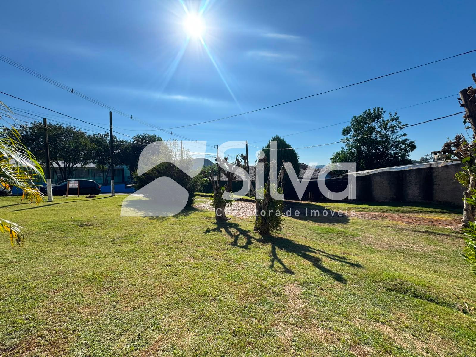 Lote à venda localizado no Bairro Nossa Senhora de Lurdes, Doi...
