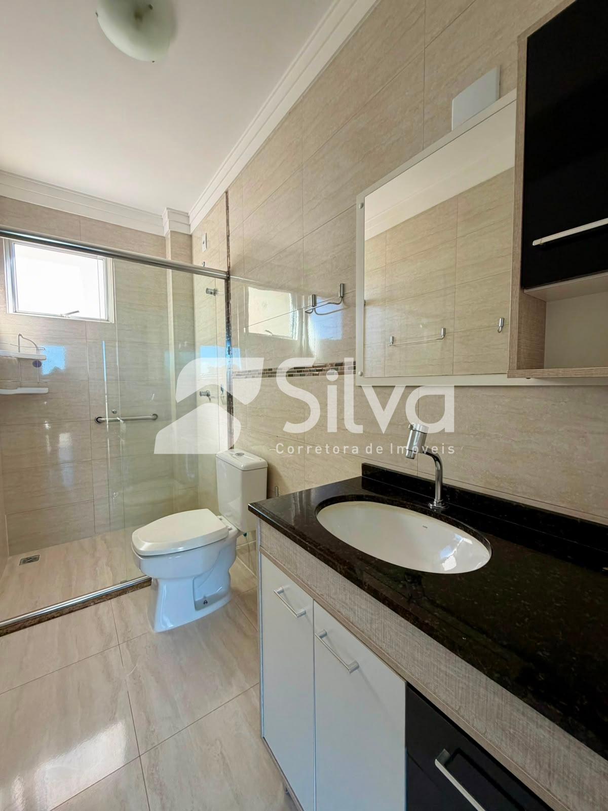 Apartamento para locao com 01 sute e 2 dormitrios - Centro Norte.