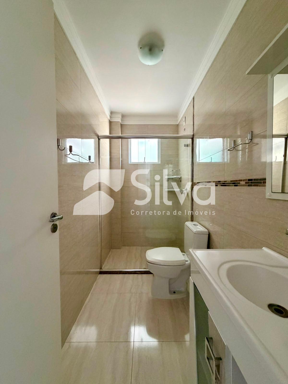 Apartamento para locao com 01 sute e 2 dormitrios - Centro Norte.