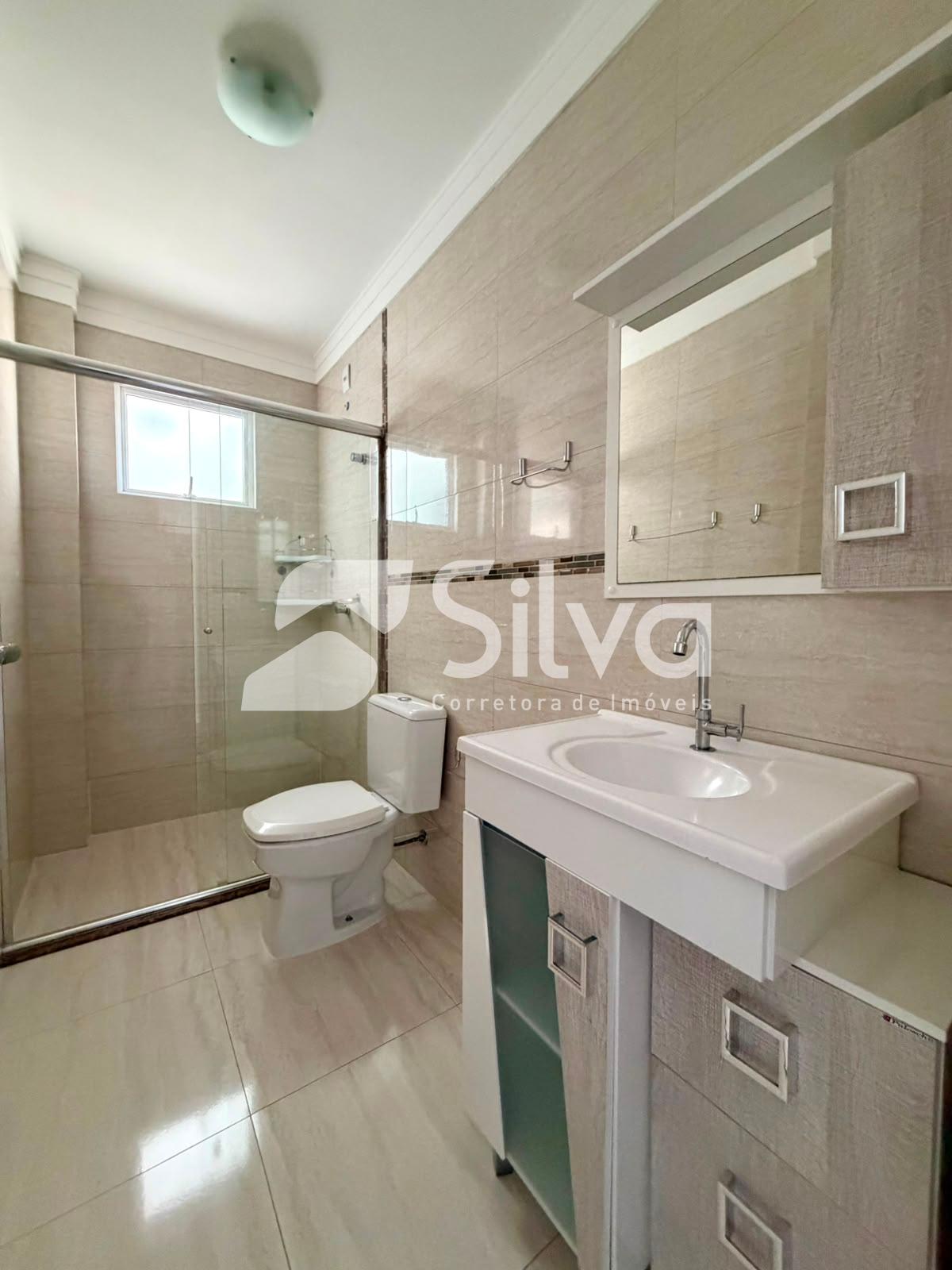 Apartamento para locao com 01 sute e 2 dormitrios - Centro Norte.
