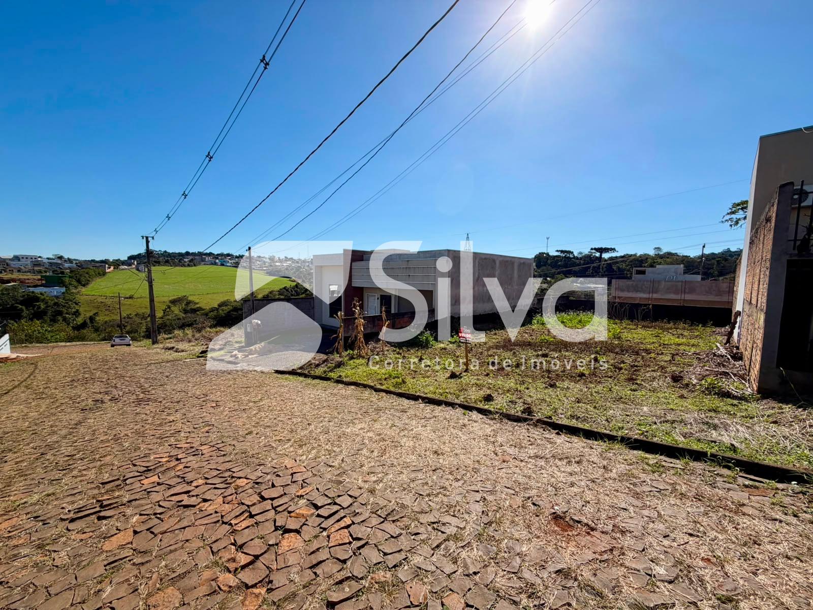 Lote à venda localizado no Loteamento Cristo Rei, Dois Vizinho...