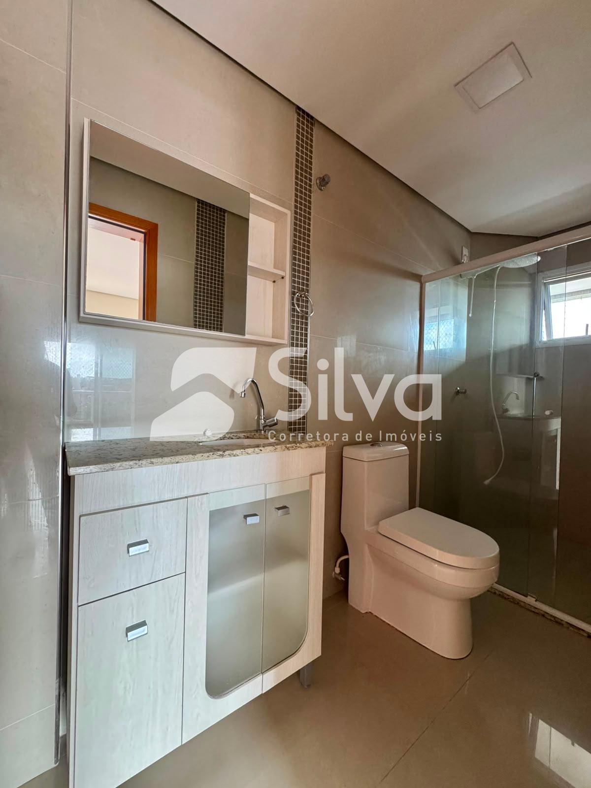 Apartamento para locao com 01 sute e 02 dormitrios - Centro Sul.