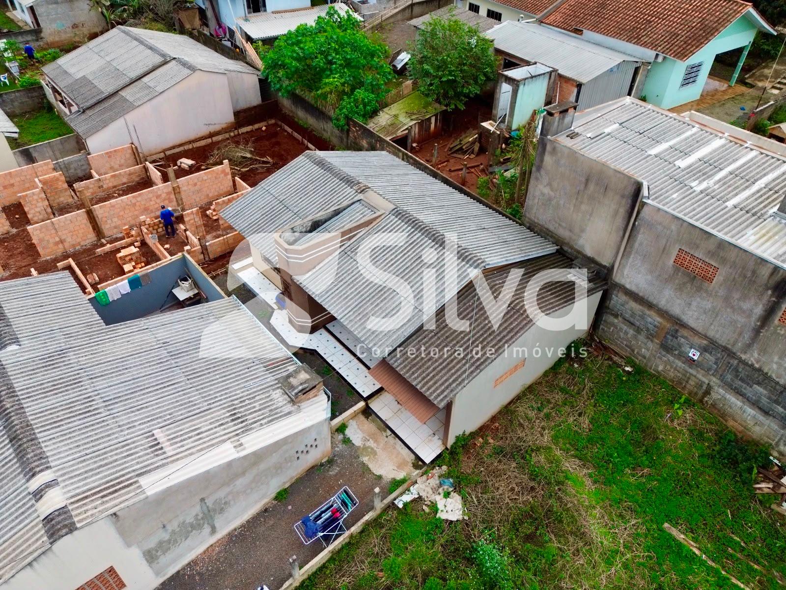 Casa de fundos a venda localizada no Loteamento Alvorada, Dois...