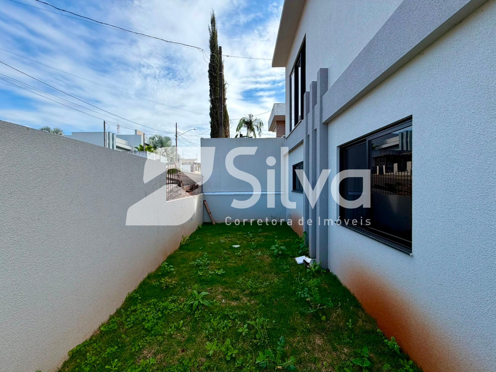 Sobrado venda localizado no Loteamento Alto da Luz, Dois Vizinhos-PR.