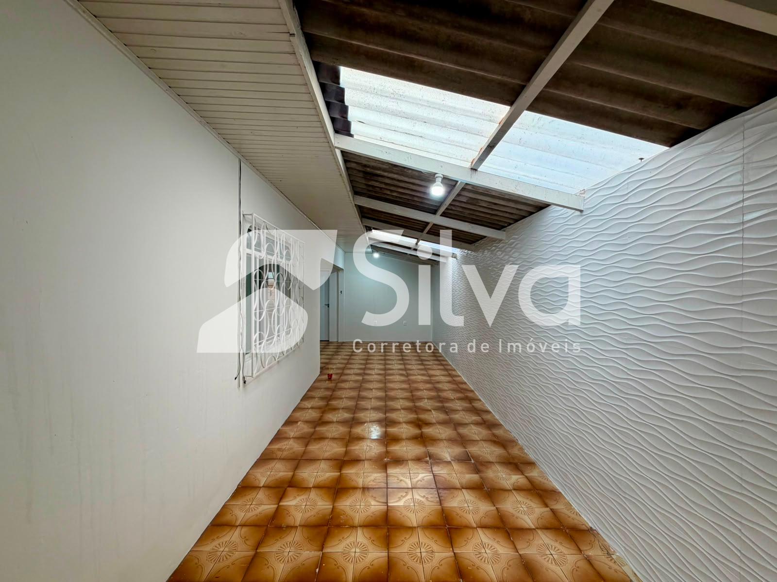 Casa para locação com 04 dormitórios - Centro Sul.