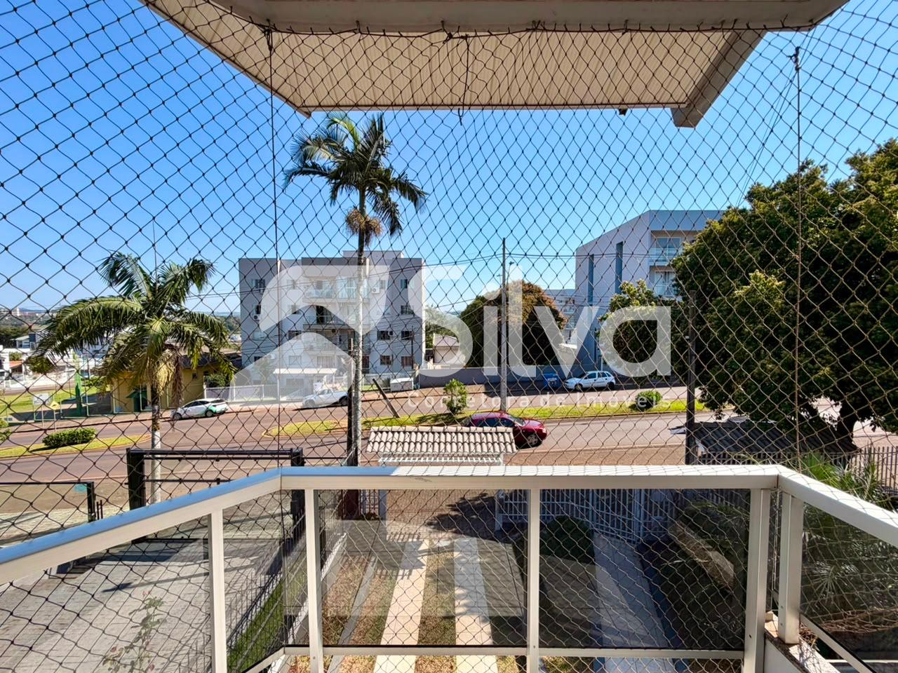 Sobrado a venda, localizado no Bairro Alto da Colina, Dois Vizinhos-PR.