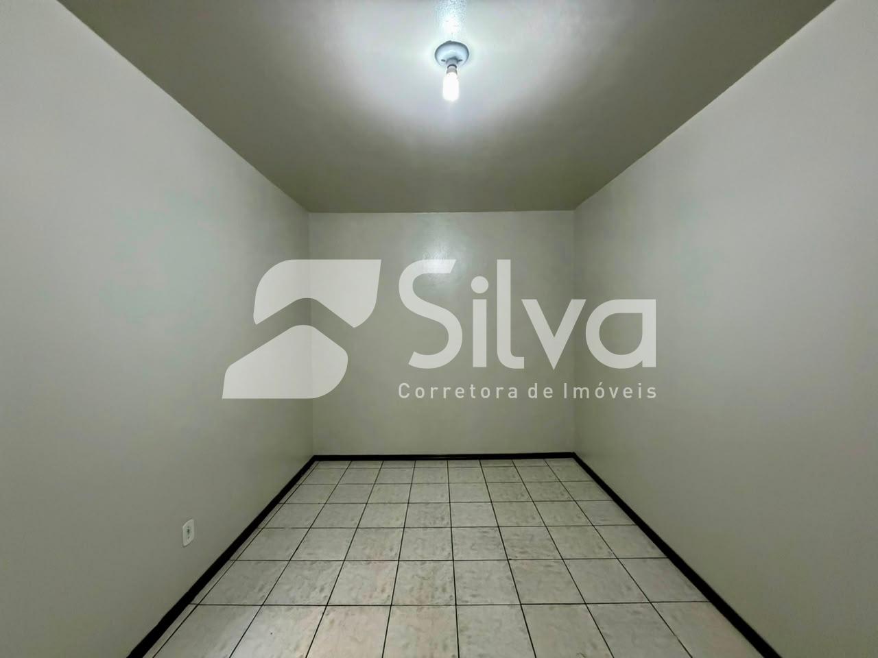 Apartamento para locao com 03 dormitrios - Centro Sul.