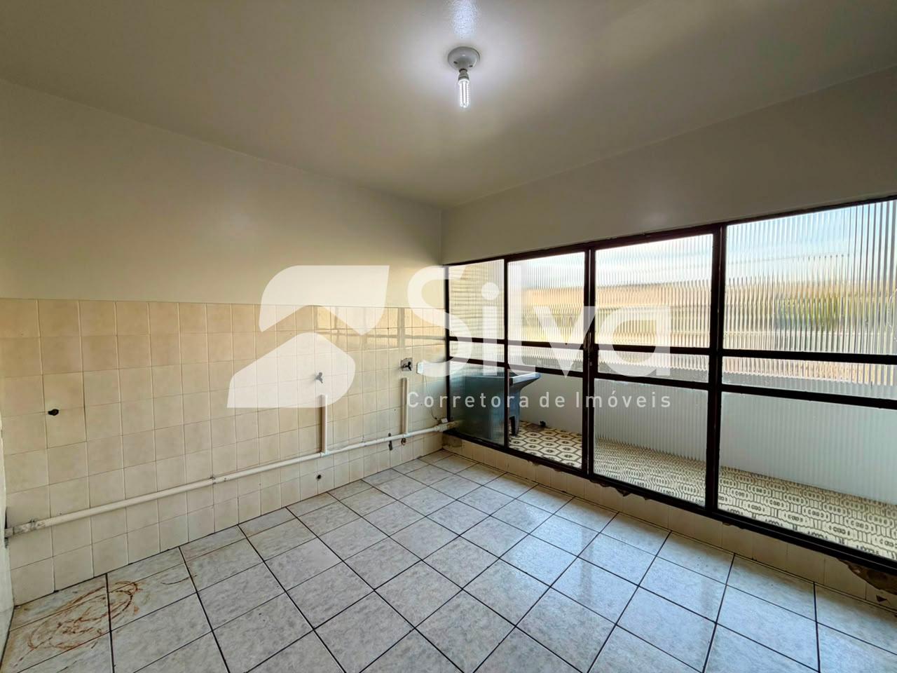Apartamento para locao com 03 dormitrios - Centro Sul.