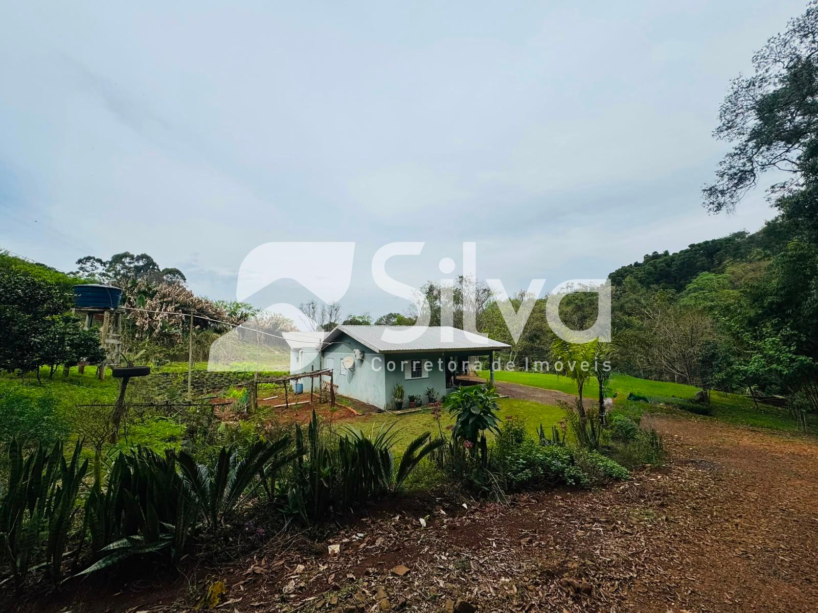 Chácara à venda localizada na comunidade de Santo Izidoro, Doi...
