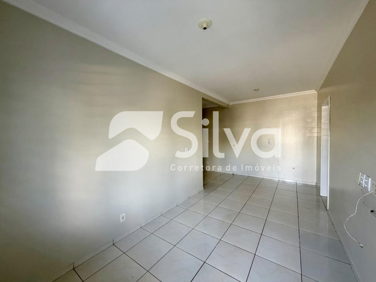 Apartamento térreo para locação com 02 dormitórios - Centro Sul.