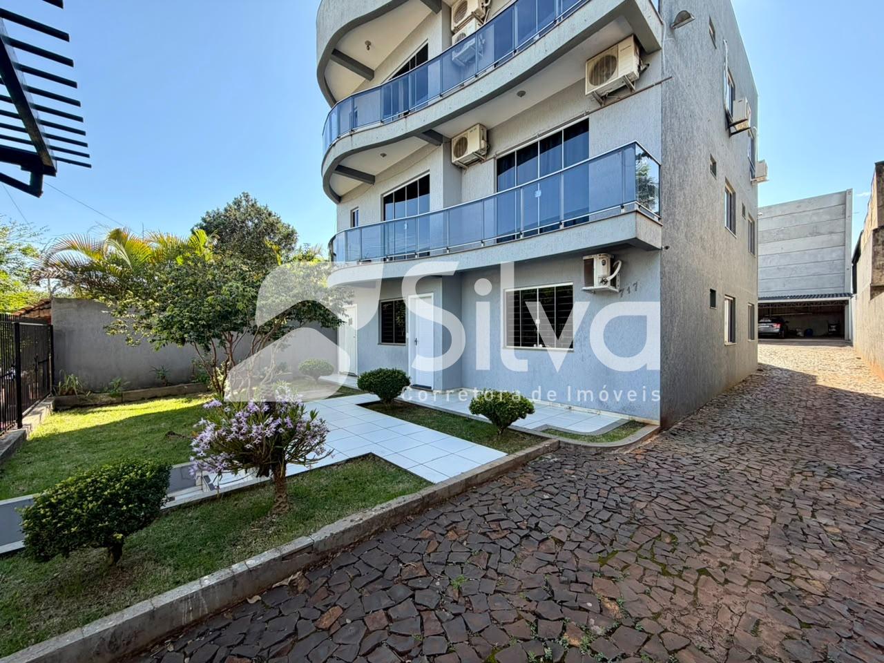 Apartamento térreo para locação com 02 dormitórios - Centro Sul.