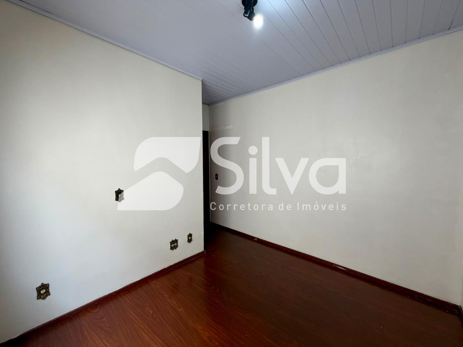Apartamento para locao com 03 dormitrios - Bairro So Francisco de Assis.