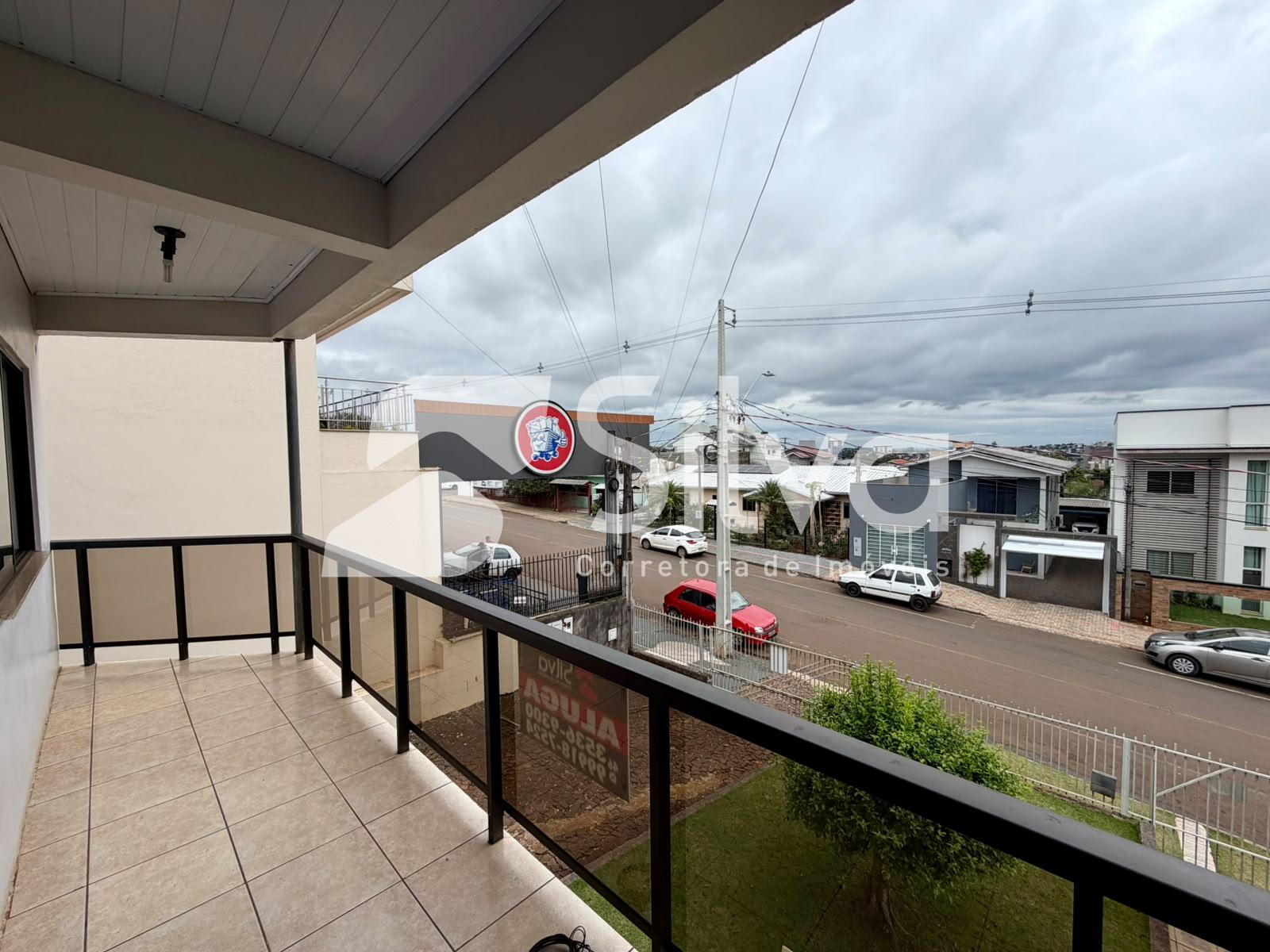 Apartamento para locao com 03 dormitrios - Bairro So Francisco de Assis.