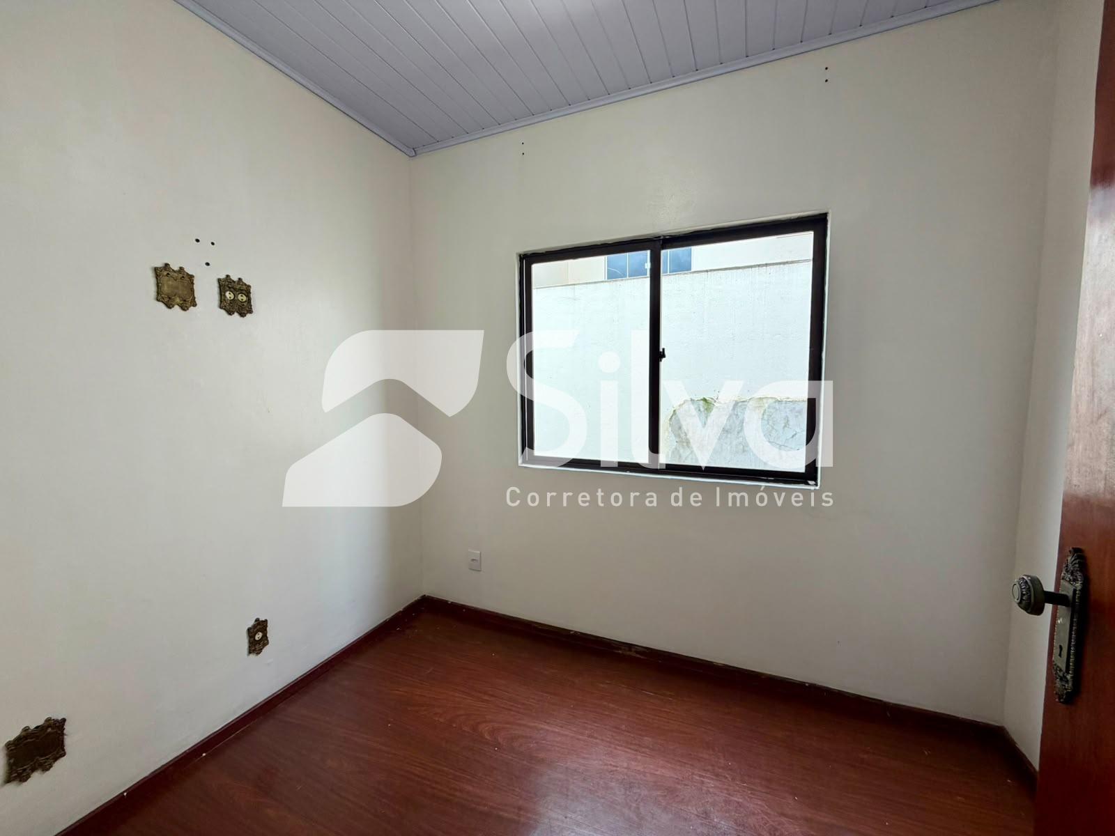 Apartamento para locao com 03 dormitrios - Bairro So Francisco de Assis.