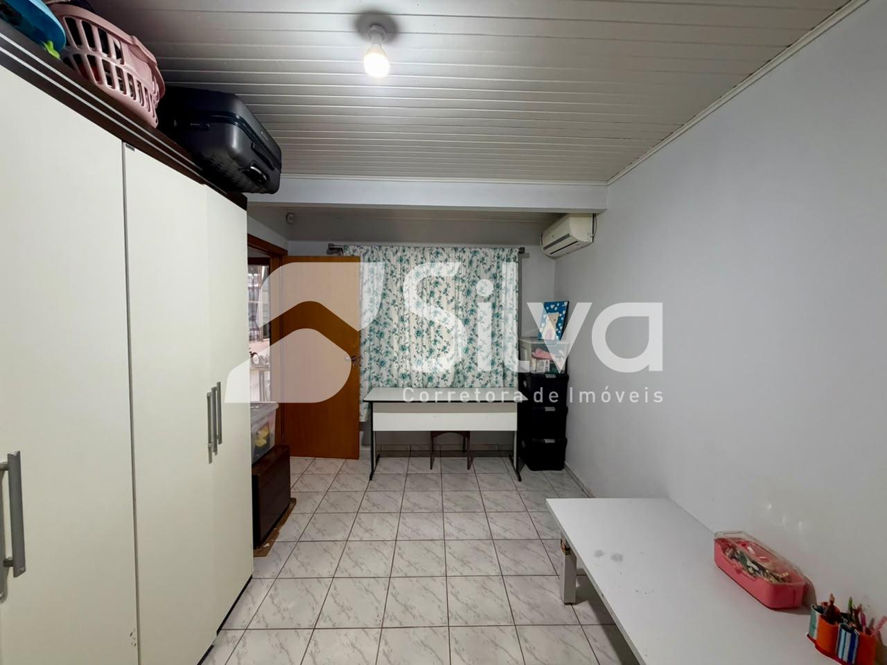 Casa venda localizada no Bairro das Torres, Dois Vizinhos-PR.