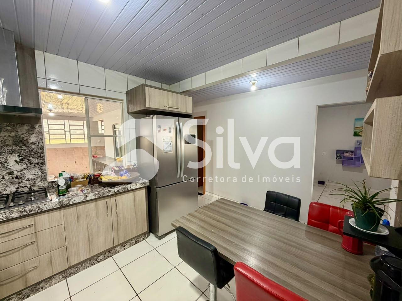 Casa venda localizada no Bairro das Torres, Dois Vizinhos-PR.