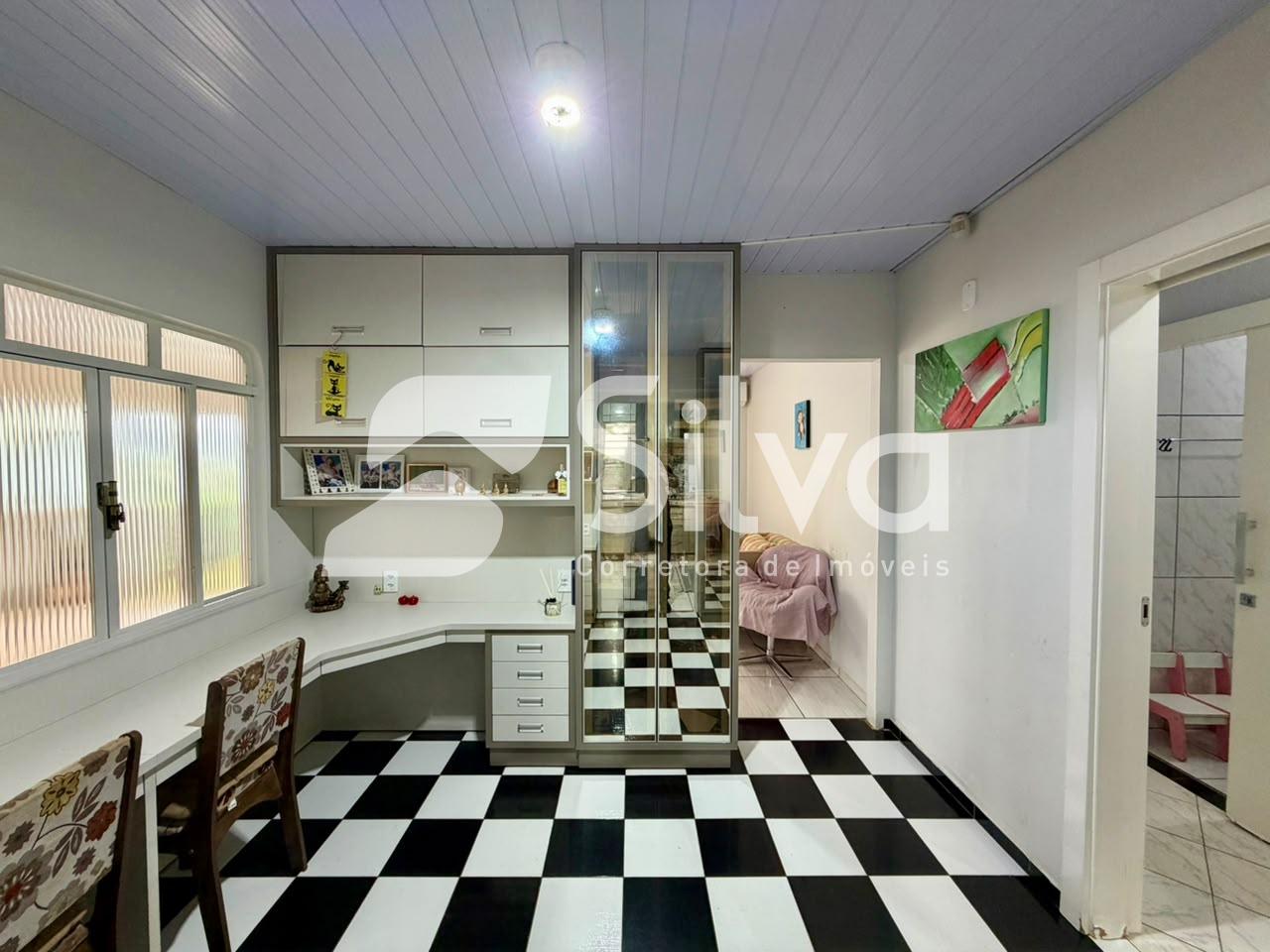 Casa venda localizada no Bairro das Torres, Dois Vizinhos-PR.