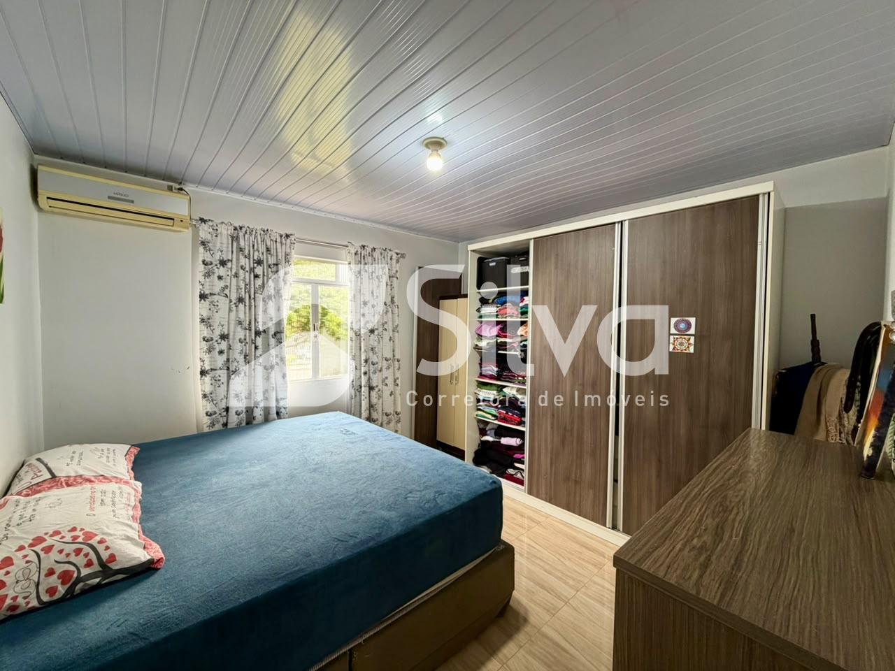 Casa venda localizada no Bairro das Torres, Dois Vizinhos-PR.