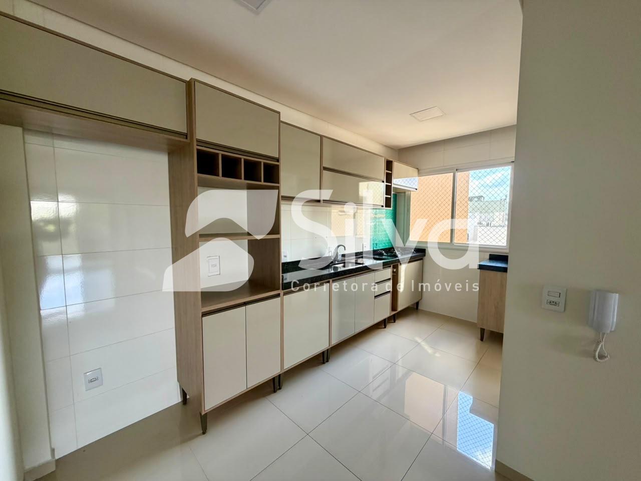 Apartamento para locação com 01 suíte e 02 dormitórios - Centr...