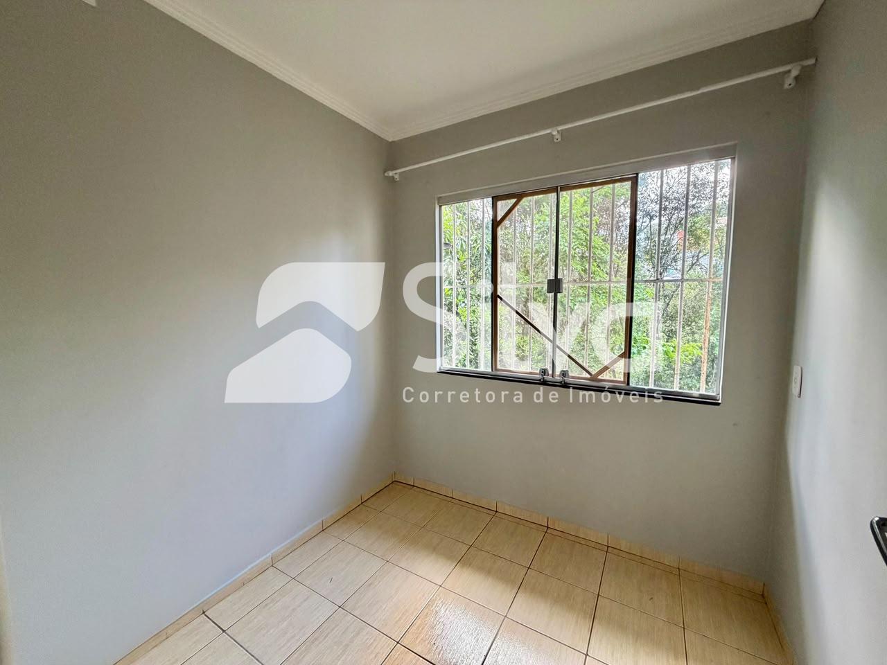 Casa de condomínio para locação com 01 suíte e 02 dormitórios - Centro Sul.