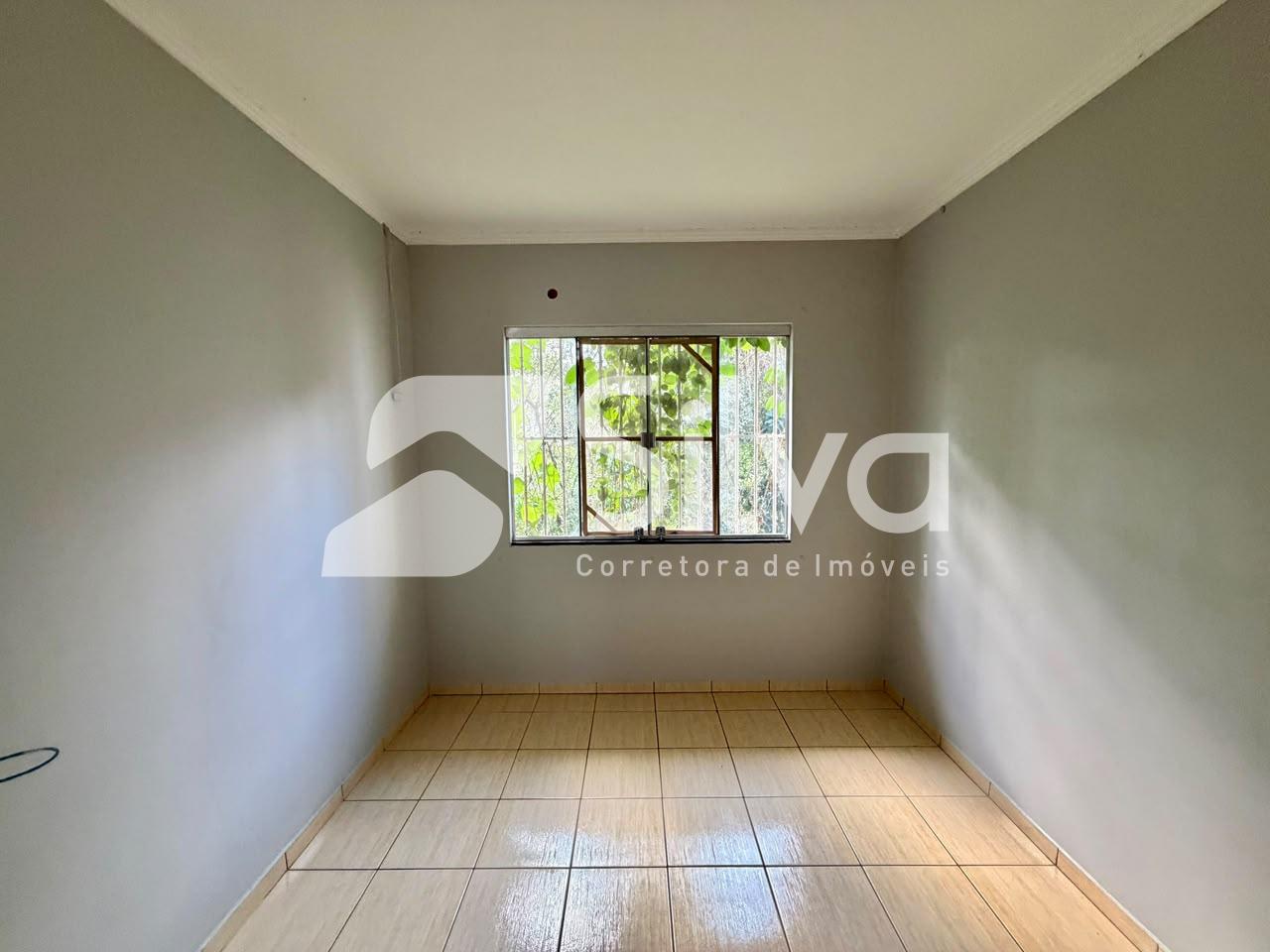 Casa de condomínio para locação com 01 suíte e 02 dormitórios - Centro Sul.