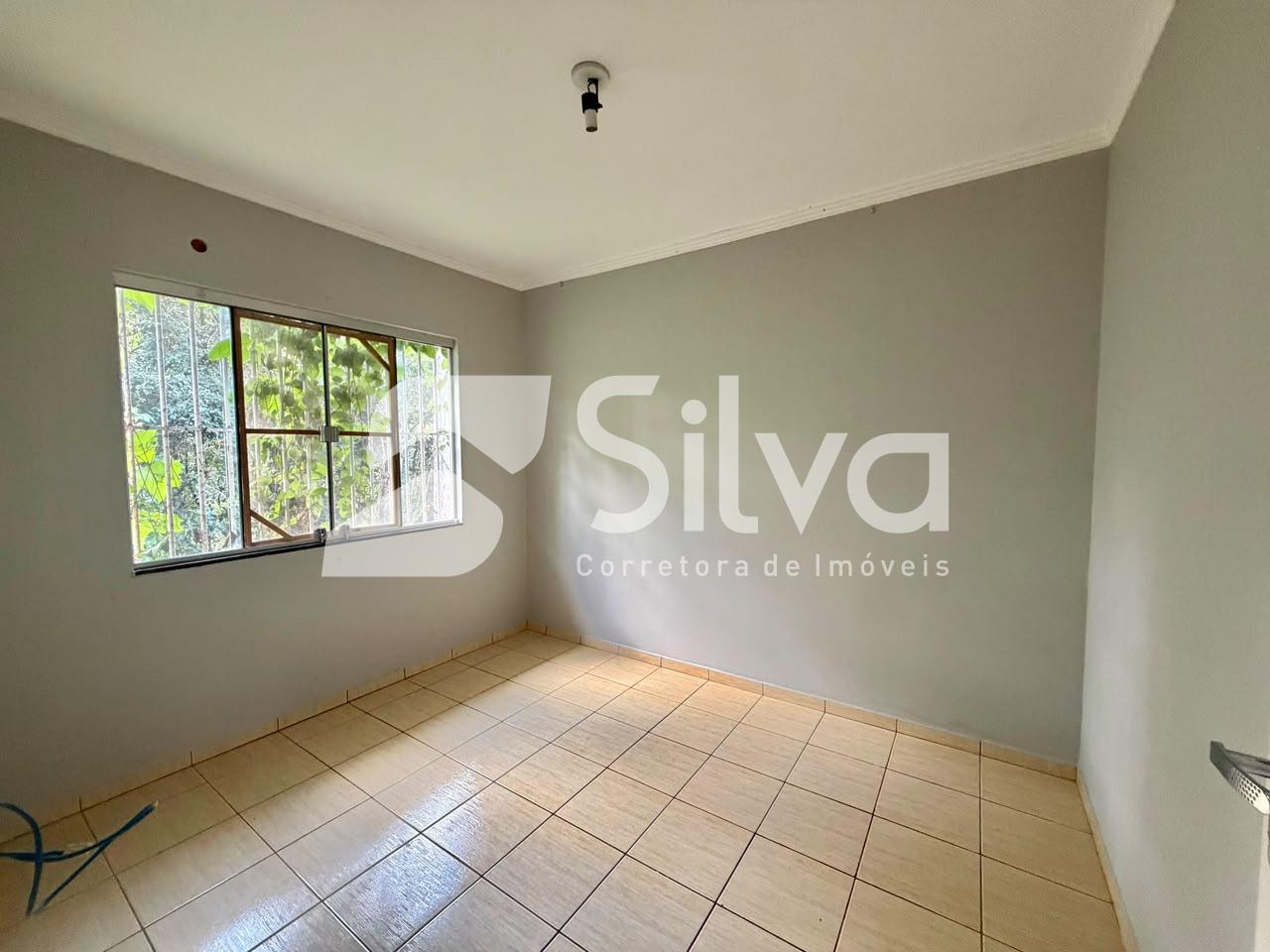 Casa de condomínio para locação com 01 suíte e 02 dormitórios - Centro Sul.