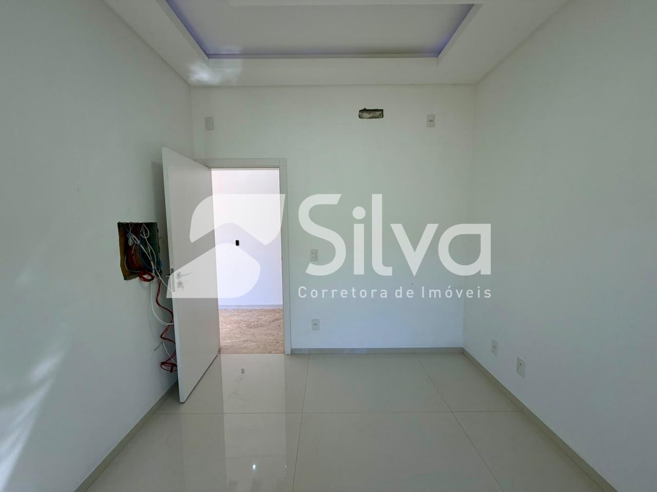 Triplex a venda localizado no Bairro das Torres, Dois Vizinhos - PR.