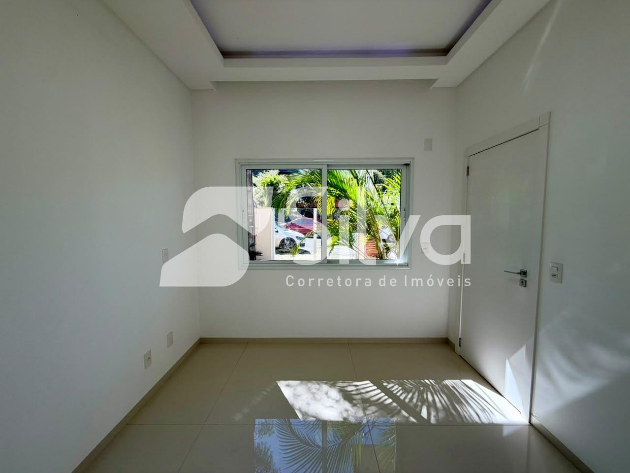 Triplex a venda localizado no Bairro das Torres, Dois Vizinhos - PR.