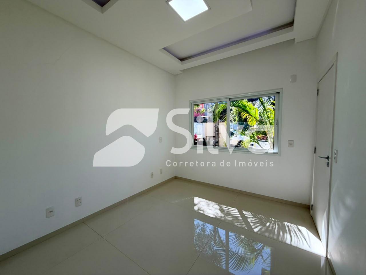 Triplex a venda localizado no Bairro das Torres, Dois Vizinhos - PR.