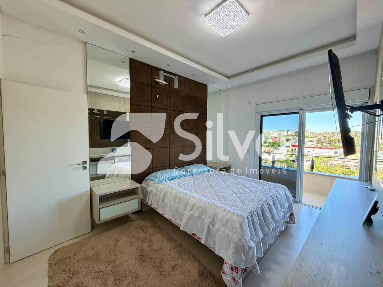 Triplex a venda localizado no Bairro das Torres, Dois Vizinhos - PR.