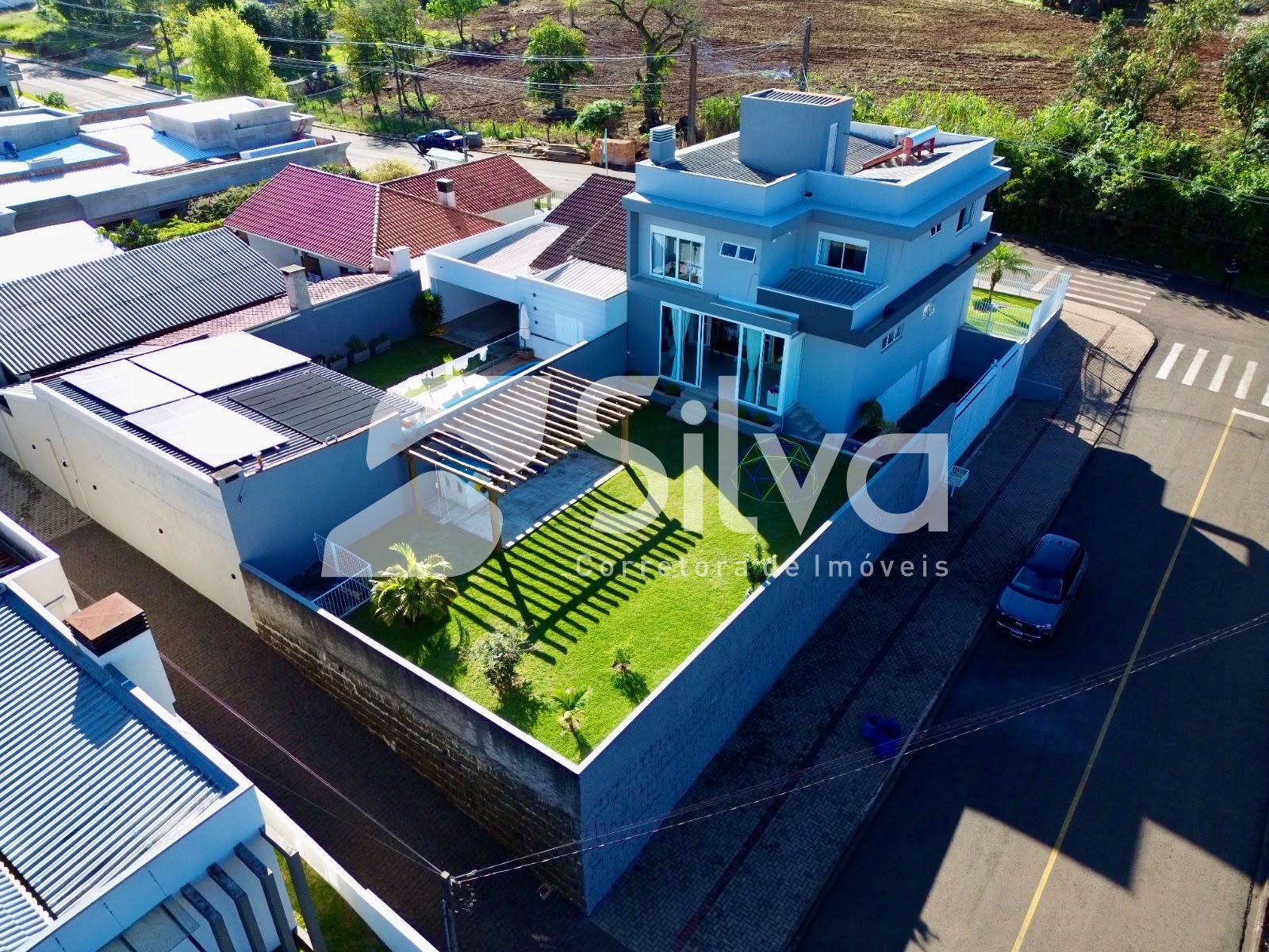 Sobrado à venda localizado no Bairro São Francisco de Assis, D...