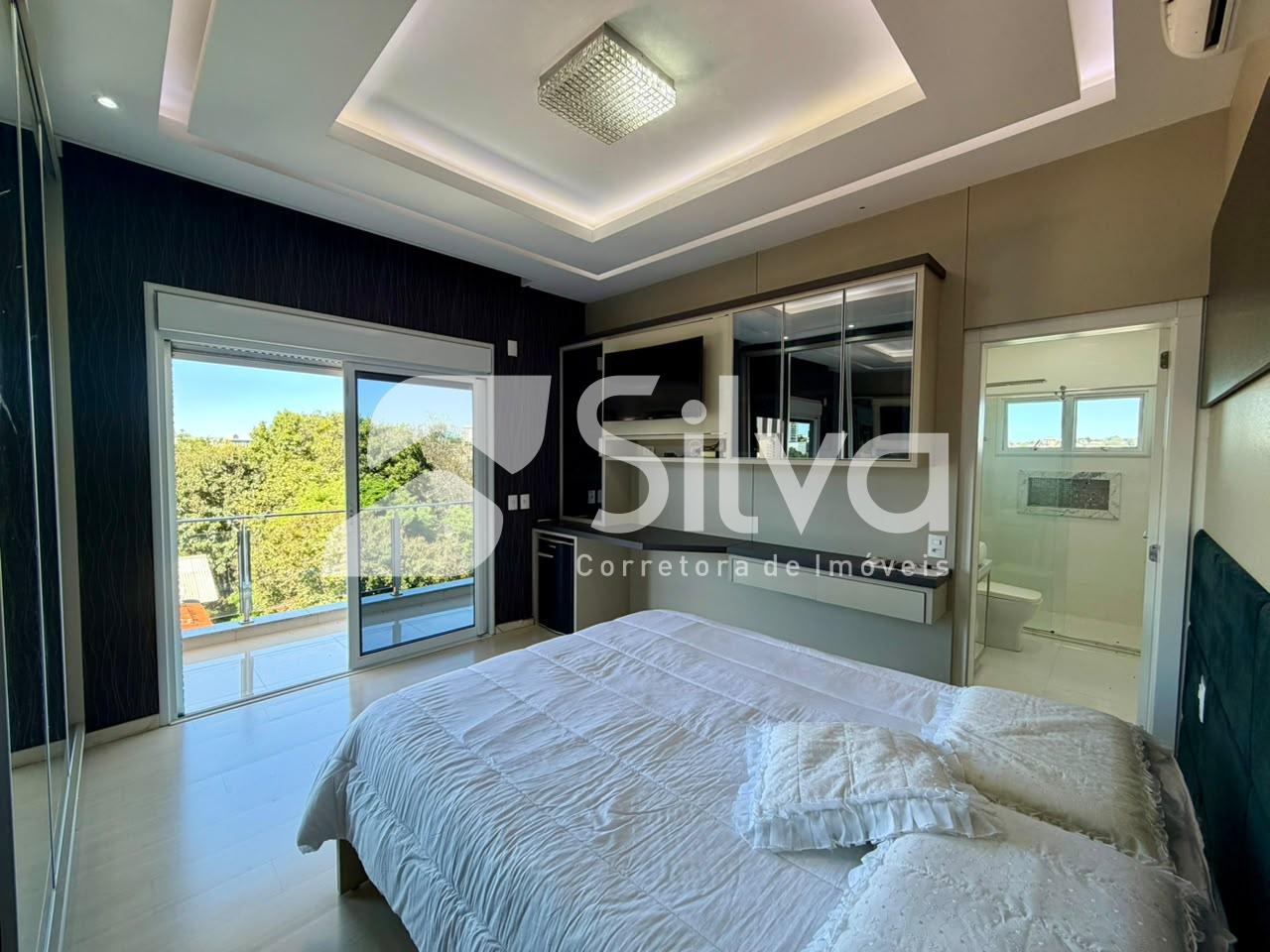 Triplex a venda localizado no Bairro das Torres, Dois Vizinhos - PR.