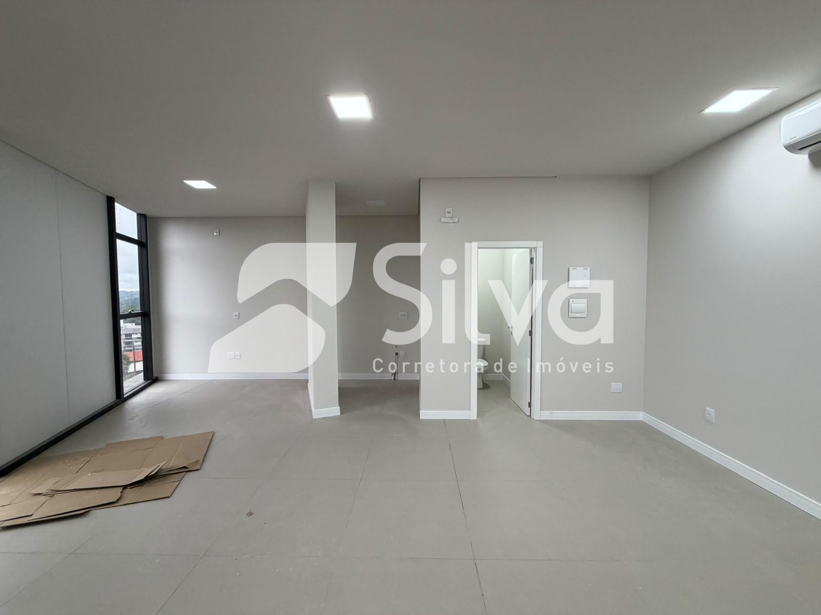 Sala Comercial para locação, localizada no Centro Norte.