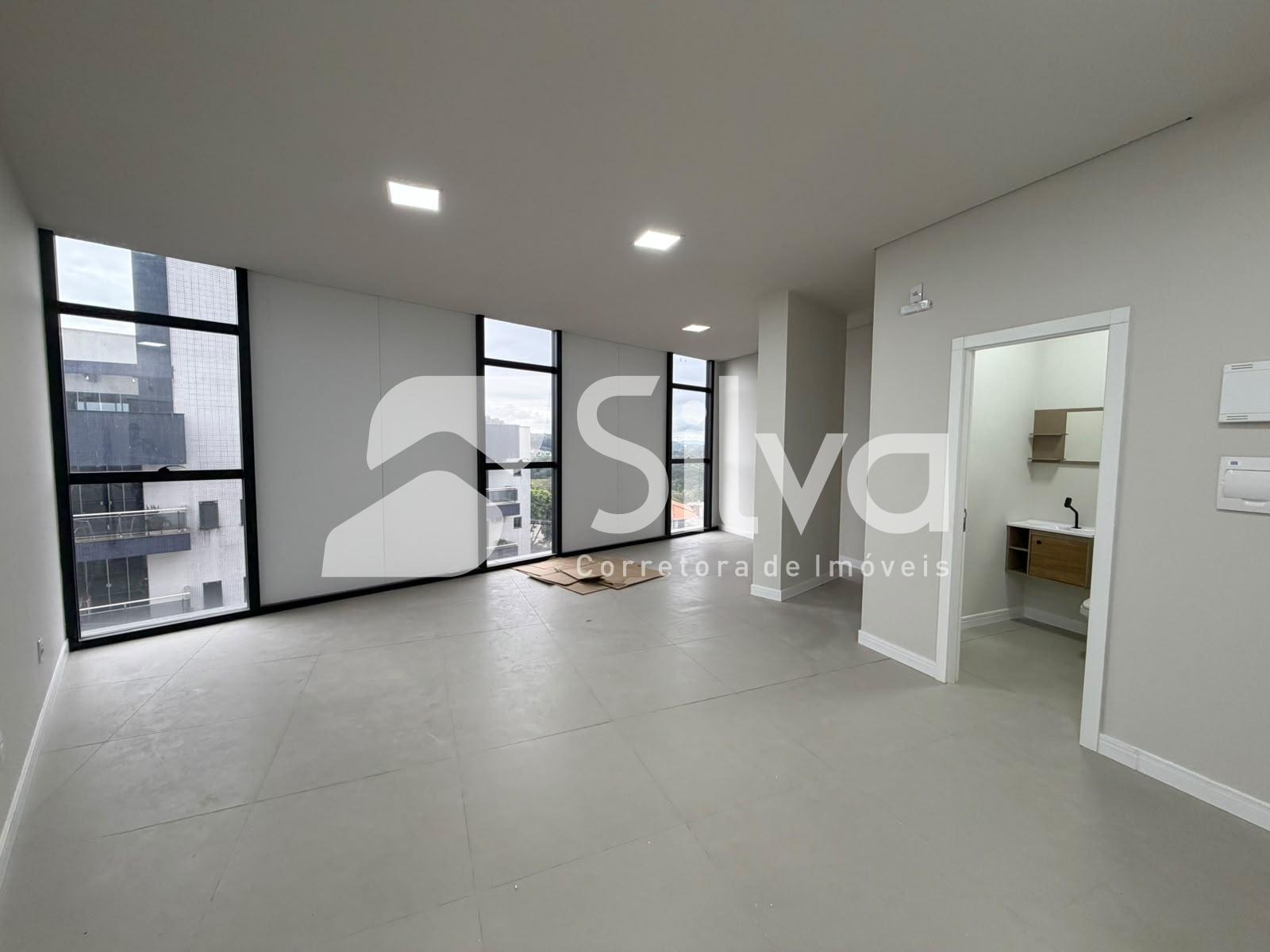 Sala Comercial para locação, localizada no Centro Norte.