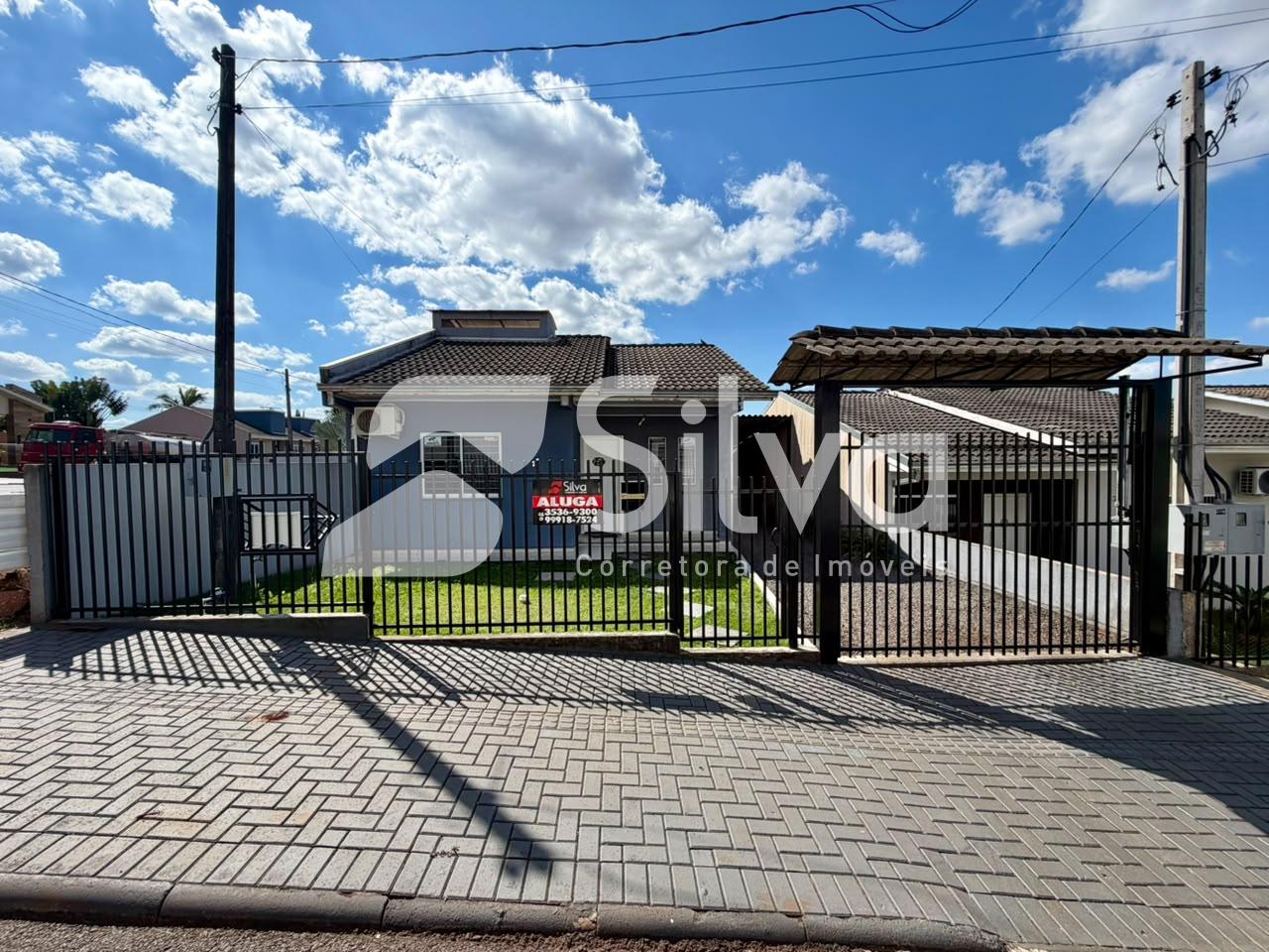 Casa para locação com 02 dormitórios - Bairro Alto da Luz.