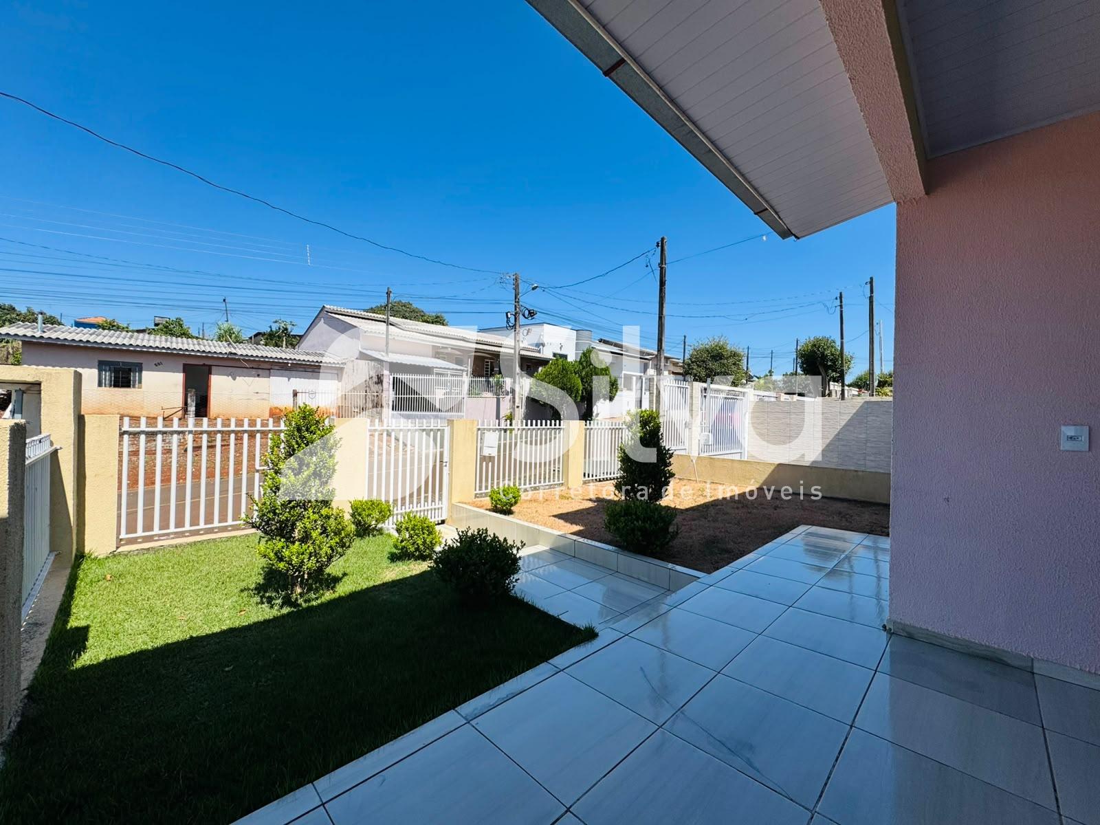 Casa à venda localizada no Bairro Jardim da Colina, Dois Vizinhos-PR.