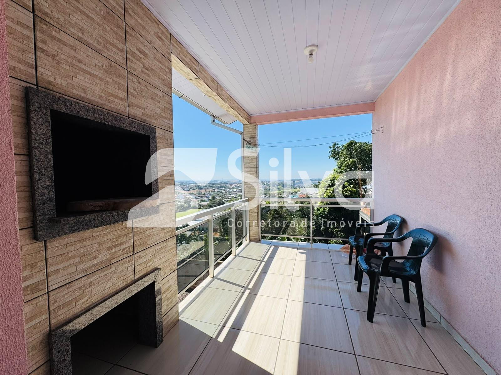 Casa à venda localizada no Bairro Jardim da Colina, Dois Vizinhos-PR.