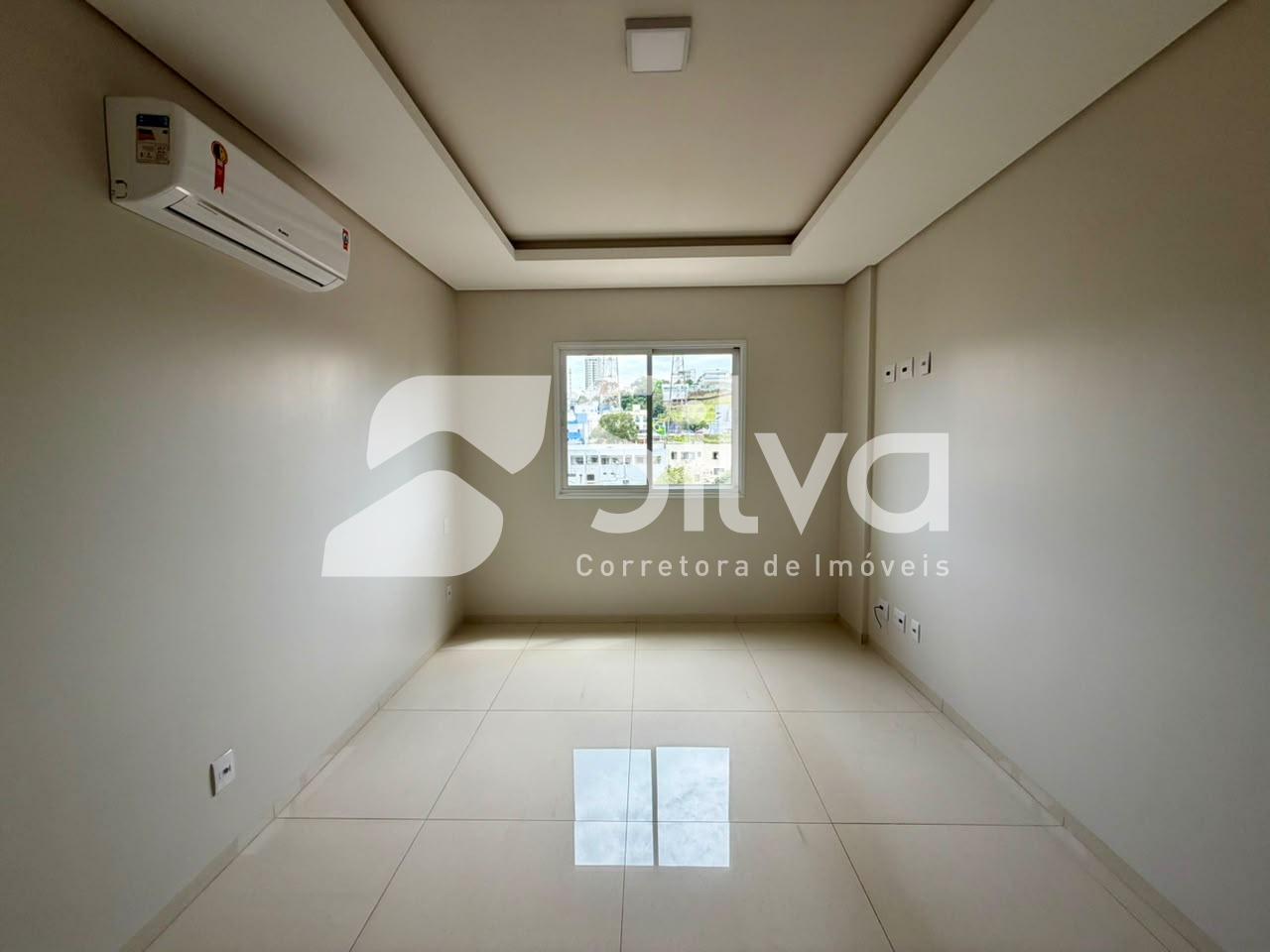 Apartamento para locação com 01 suíte e 02 dormitórios - Centro Norte.