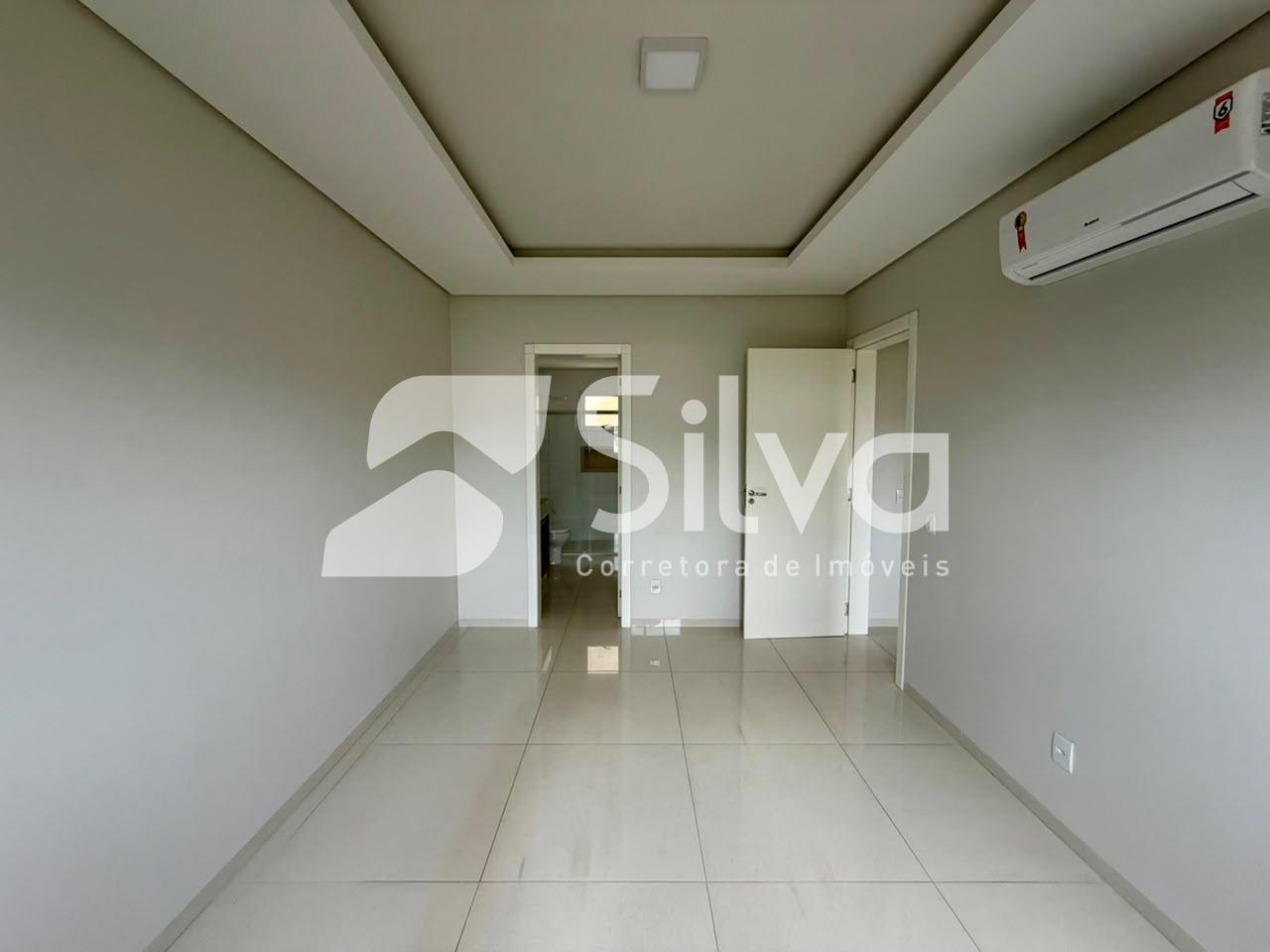 Apartamento para locação com 01 suíte e 02 dormitórios - Centro Norte.