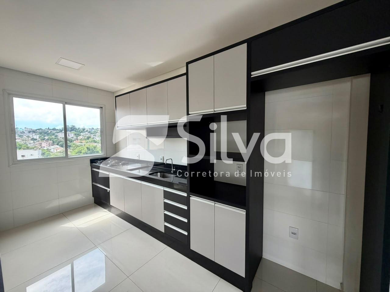 Apartamento para locação com 01 suíte e 02 dormitórios - Centro Norte.