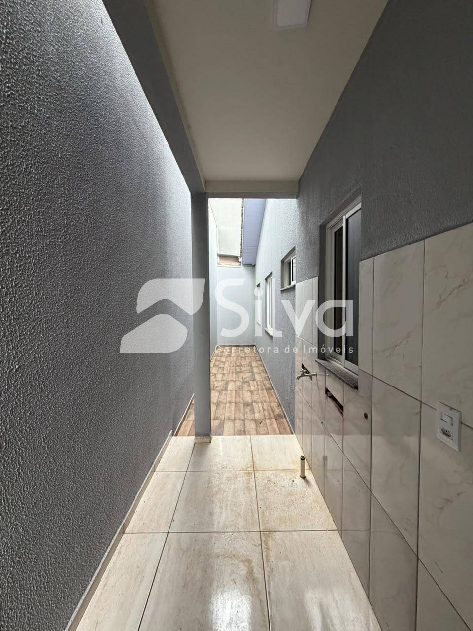 Casa para locação, com 02 dormitórios - Loteamento Nossa Senhora da Salete.