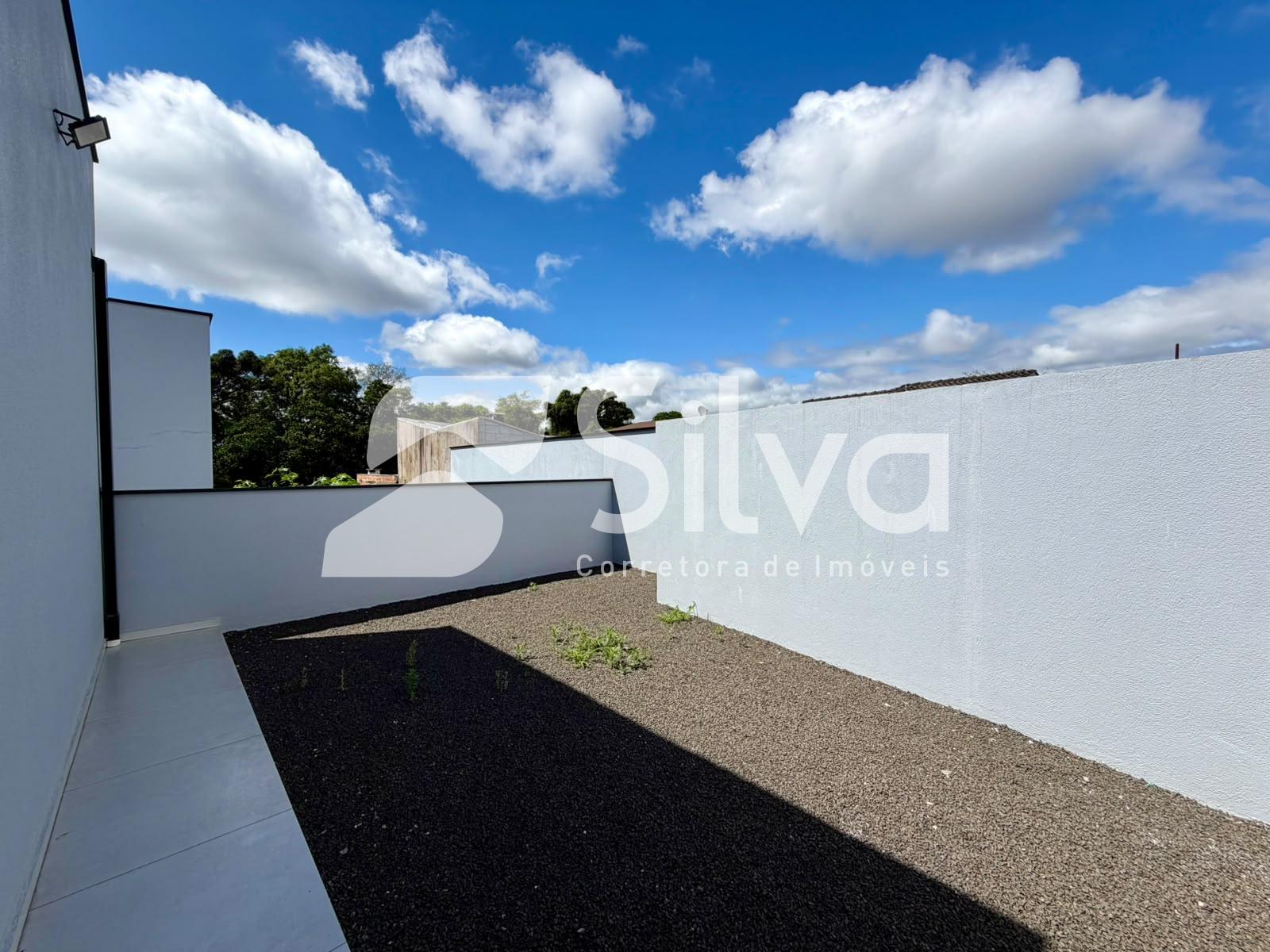 Casa à venda localizada no Bairro Margarida Galvan, Dois Vizinhos-PR.