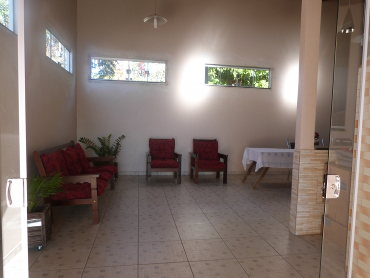 Casa a venda localizada no Centro Sul, Dois Vizinhos-PR.