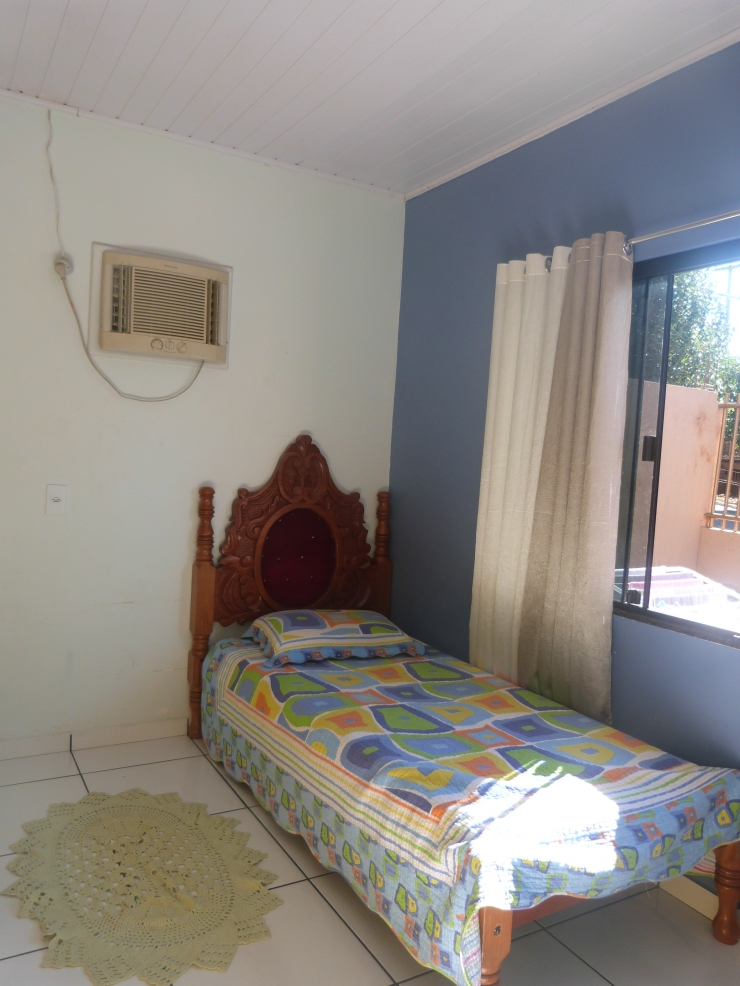 Casa a venda localizada no Centro Sul, Dois Vizinhos-PR.