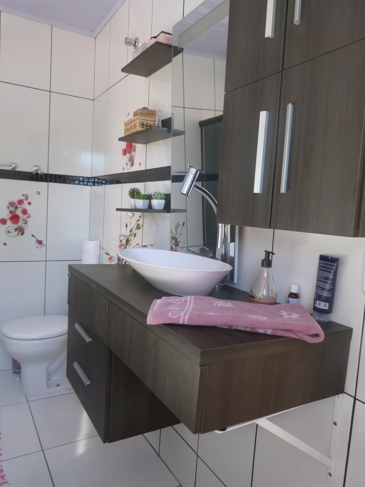 Casa a venda localizada no Centro Sul, Dois Vizinhos-PR.
