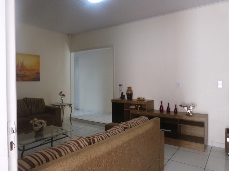 Casa a venda localizada no Centro Sul, Dois Vizinhos-PR.
